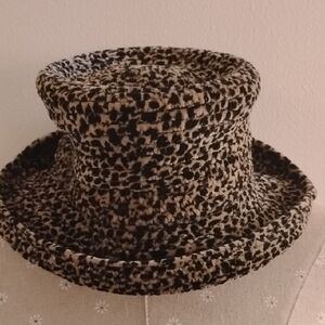 Stylish Leopard Print Women's Hat